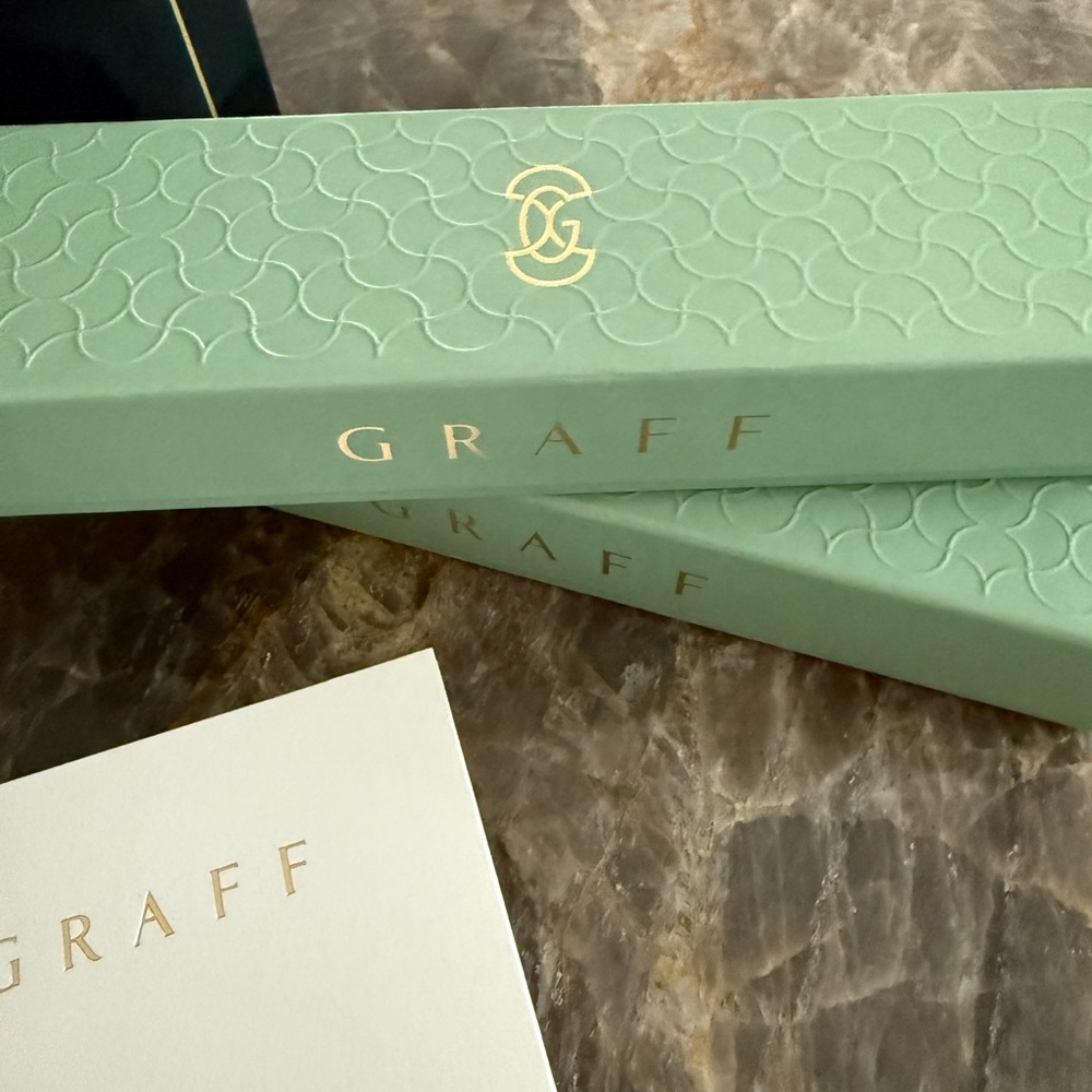 Graff Jewelry box set - Picture 5 of 6